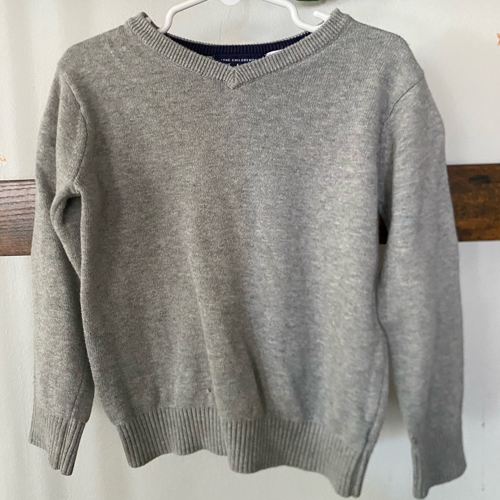 cute winter shirt. boys size 4t